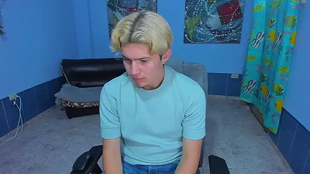 Snapshot of patrik_027 chatting on November 4, 2025, 8:07 am patrik 027 online show from November 4, 2025, 8:07 am