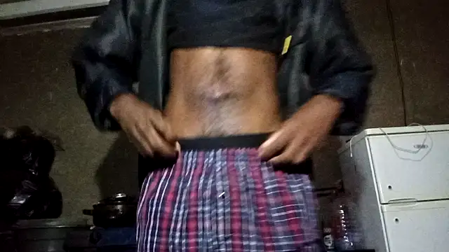 Snapshot of clintsix chatting on October 5, 2025, 10:22 pm clintsix online show from October 5, 2025, 10:22 pm