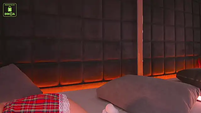 Jill Vega online show from November 16, 2025, 4:39 am