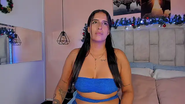 Snapshot of Stefhanyblow chatting on November 13, 2025, 5:33 am Stefhanyblow online show from November 13, 2025, 5:33 am