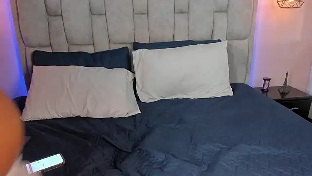 Snapshot of Stefhanyblow chatting on November 7, 2025, 5:56 am Stefhanyblow online show from November 7, 2025, 5:56 am