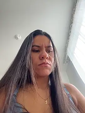 Snapshot of Reggie-Liam chatting on January 14, 2026, 5:38 pm Reggie-Liam online show from January 14, 2026, 5:38 pm