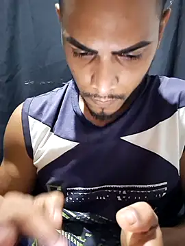 apolodiosgriego online show from July 5, 2026, 10:16 pm