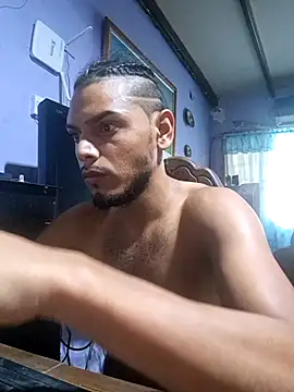 apolodiosgriego online show from October 13, 2025, 8:10 pm