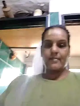 Snapshot of NWC4LYF chatting on May 29, 2026, 9:15 am NWC4LYF online show from May 29, 2026, 9:15 am