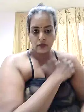 Snapshot of NWC4LYF chatting on May 31, 2026, 10:43 am NWC4LYF online show from May 31, 2026, 10:43 am