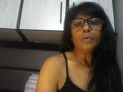 MsAttitude online show from October 7, 2025, 6:36 am