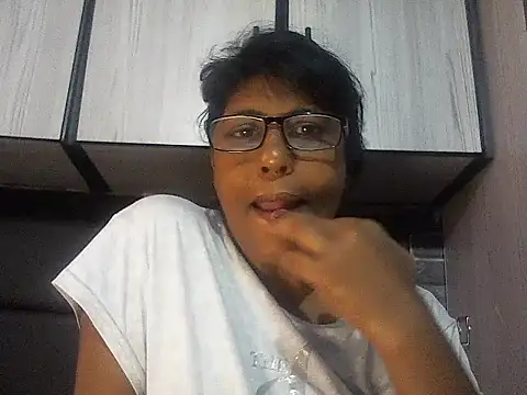 MsAttitude online show from January 6, 2026, 3:27 pm