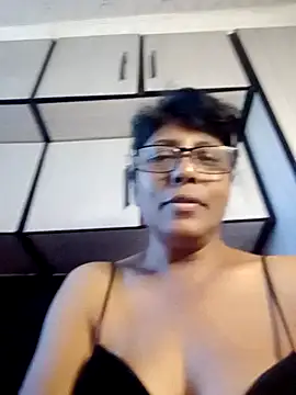 Snapshot of MsAttitude chatting on July 3, 2026, 7:59 am MsAttitude online show from July 3, 2026, 7:59 am