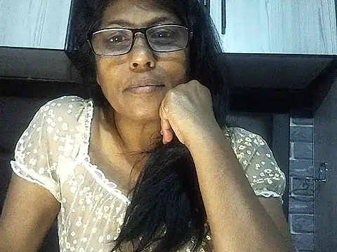 MsAttitude online show from September 12, 2025, 6:35 am