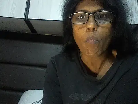 MsAttitude online show from October 4, 2025, 6:26 am