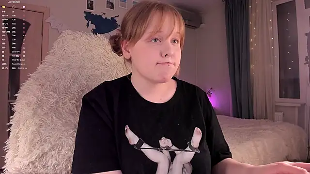 LisaLaas online show from January 21, 2025, 2:59 pm