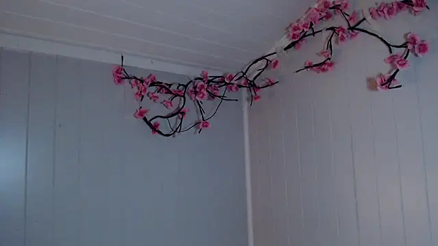 Snapshot of kittyazora chatting on October 19, 2025, 5:59 pm kittyazora online show from October 19, 2025, 5:59 pm