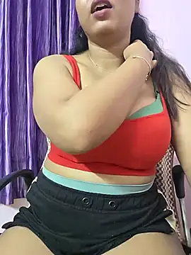 Snapshot of Nia__09 chatting on July 9, 2026, 7:02 pm Nia 09 online show from July 9, 2026, 7:02 pm
