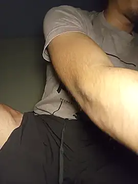 Snapshot of SEBASTHIAN chatting on July 10, 2026, 1:49 am SEBASTHIAN online show from July 10, 2026, 1:49 am