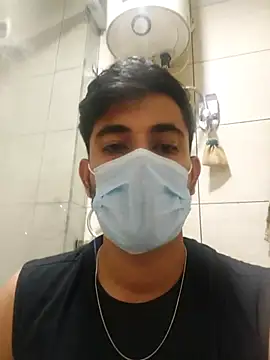 bigdickfuckuu online show from September 29, 2025, 5:40 pm