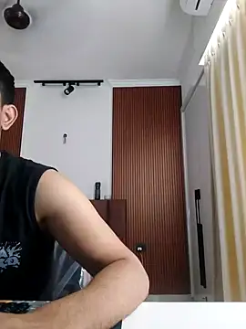 bigdickfuckuu online show from October 14, 2025, 7:09 am