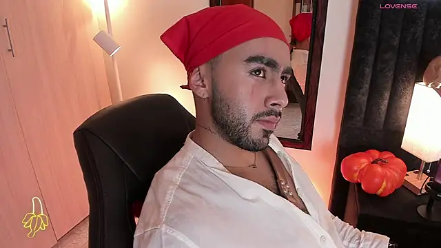 Snapshot of ItsMeEros chatting on October 23, 2025, 10:52 pm ItsMeEros online show from October 23, 2025, 10:52 pm