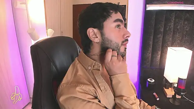 ItsMeEros online show from February 15, 2026, 10:09 pm