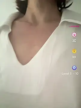 Snapshot of fuckable_milf chatting on June 4, 2026, 7:13 am fuckable milf online show from June 4, 2026, 7:13 am