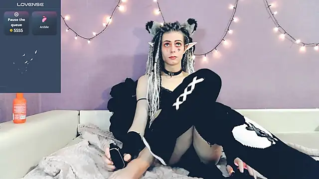 Snapshot of Littlepinkcat chatting on February 18, 2025, 4:36 pm Littlepinkcat online show from February 18, 2025, 4:36 pm