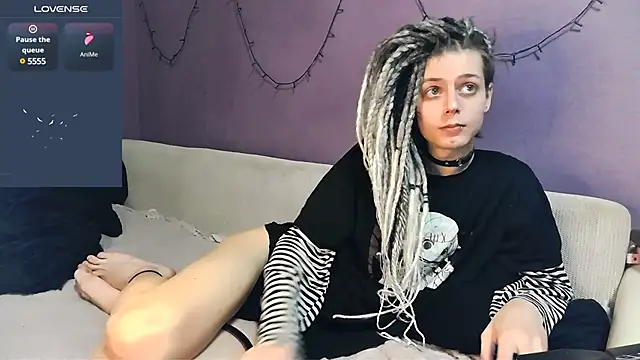 Snapshot of Littlepinkcat chatting on March 22, 2025, 1:54 am Littlepinkcat online show from March 22, 2025, 1:54 am