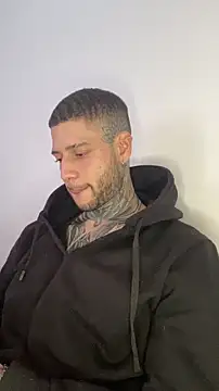  jamesleandros1 online show from March 21, 2026, 8:57 pm