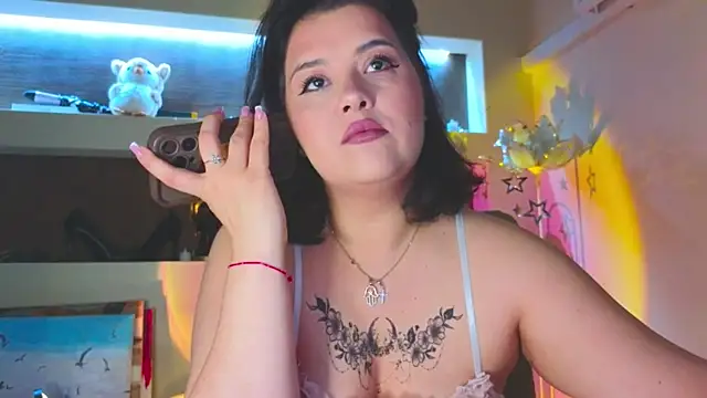 Snapshot of Malika_uAngel chatting on September 10, 2025, 2:10 am Malika uAngel online show from September 10, 2025, 2:10 am