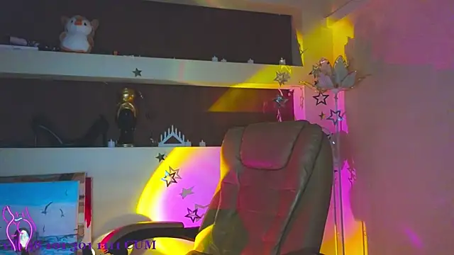 Snapshot of Malika_uAngel chatting on September 12, 2025, 10:20 pm Malika uAngel online show from September 12, 2025, 10:20 pm