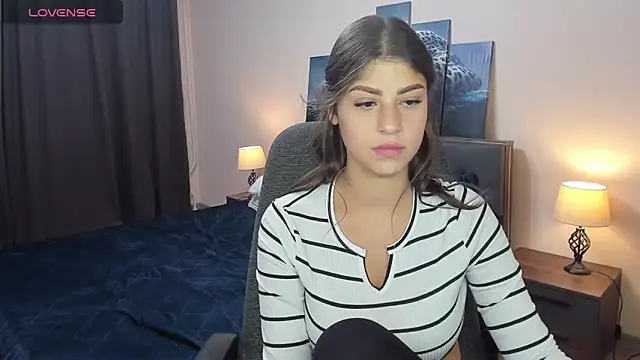 MaryMayson online show from March 18, 2025, 5:44 pm