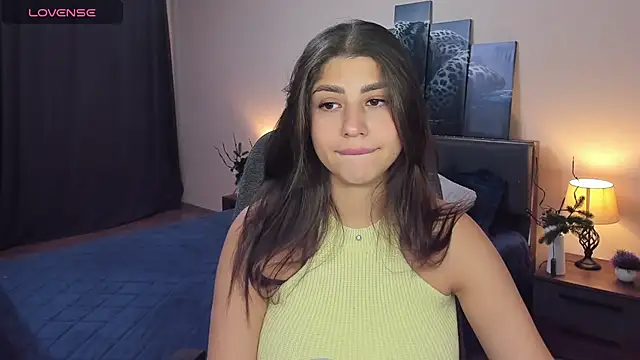 Snapshot of MaryMayson chatting on January 9, 2026, 10:22 am MaryMayson online show from January 9, 2026, 10:22 am