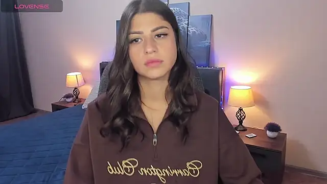 MaryMayson online show from September 30, 2025, 6:03 pm