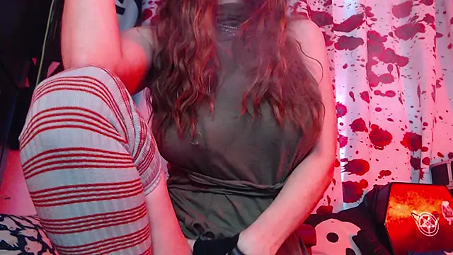 Snapshot of Silentmary chatting on November 14, 2025, 1:59 pm Silentmary online show from November 14, 2025, 1:59 pm