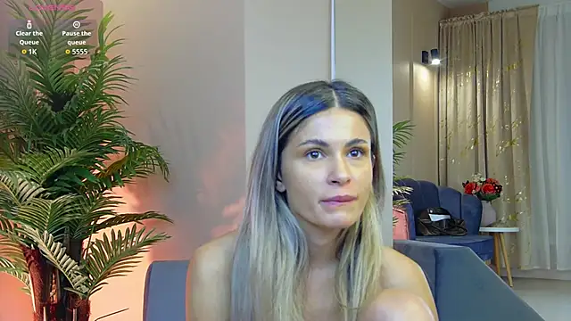 Avril Cyrus online show from October 6, 2025, 6:58 am