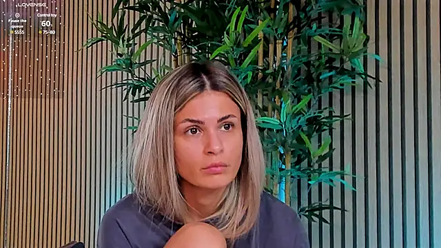 Avril Cyrus online show from March 10, 2025, 7:33 am