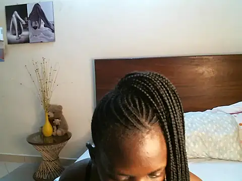 Snapshot of pay_tience chatting on April 20, 2026, 1:19 am pay tience online show from April 20, 2026, 1:19 am