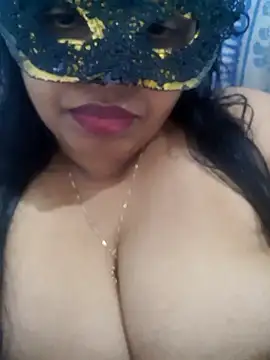Snapshot of chubby_wife chatting on October 4, 2025, 3:52 am chubby wife online show from October 4, 2025, 3:52 am