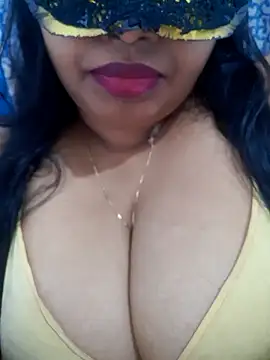 Snapshot of chubby_wife chatting on September 9, 2025, 4:00 am chubby wife online show from September 9, 2025, 4:00 am