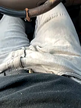 Snapshot of prekumstud chatting on October 4, 2025, 12:23 am prekumstud online show from October 4, 2025, 12:23 am