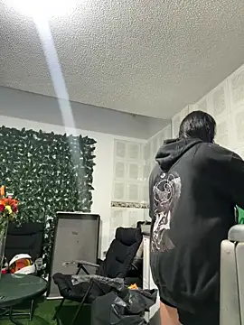 Snapshot of Abril_Luv chatting on February 14, 2026, 11:10 am Abril Luv online show from February 14, 2026, 11:10 am