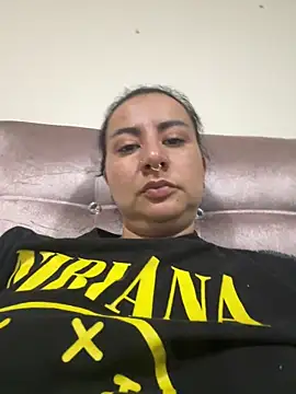 Snapshot of Abril_Luv chatting on March 16, 2026, 1:13 am Abril Luv online show from March 16, 2026, 1:13 am