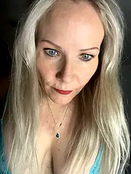 Sexual Lovable Doll online show from October 20, 2025, 4:40 pm