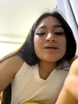 LuceroRm online show from October 4, 2025, 6:15 am