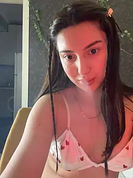 Snapshot of Tasty_Nora chatting on February 15, 2026, 7:51 am Tasty Nora online show from February 15, 2026, 7:51 am