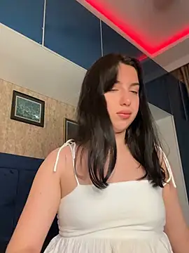 Tasty Nora online show from May 17, 2026, 6:02 am