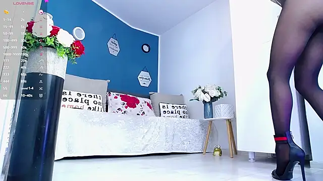 Snapshot of Aphrodite_Amely chatting on February 19, 2026, 4:04 pm Aphrodite Amely online show from February 19, 2026, 4:04 pm