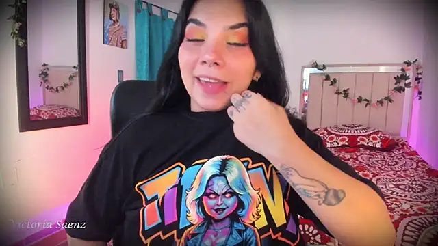 victoriaasaenz  online show from February 8, 2026, 12:52 am