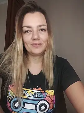 KrissSexi online show from November 30, 2025, 8:26 am