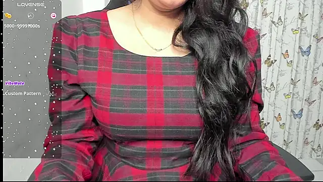 Snapshot of Sweet_Riya chatting on December 16, 2025, 2:49 am Sweet Riya online show from December 16, 2025, 2:49 am