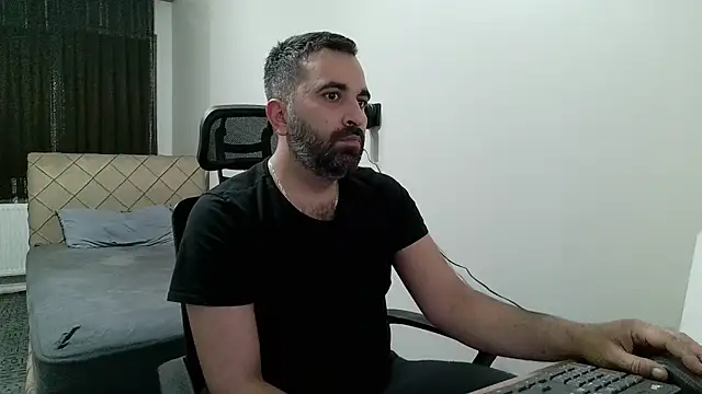 tgltplsr online show from February 8, 2026, 9:34 pm